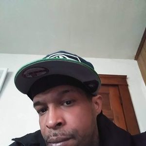 Meet your Posher, Javier